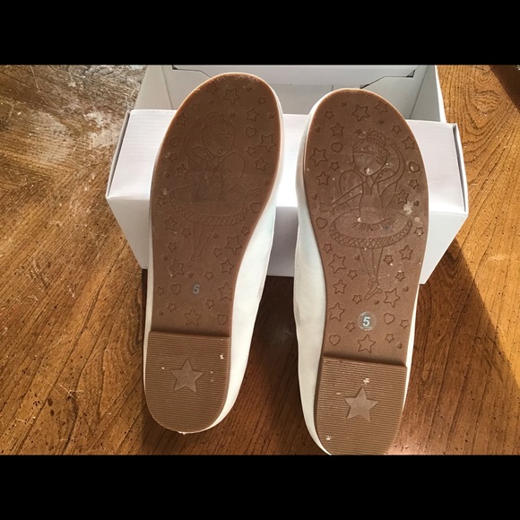 DREAM PAIRS  girl’s Ballet flats with double straps. Sz 5 in girls - Picture 3 of 7